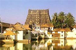 sree-padmanabha-swamy-temple 001